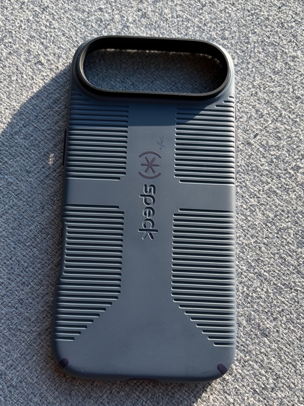 Speck CANDYSHELL GRIP MAGSAFE in Mystery Blue